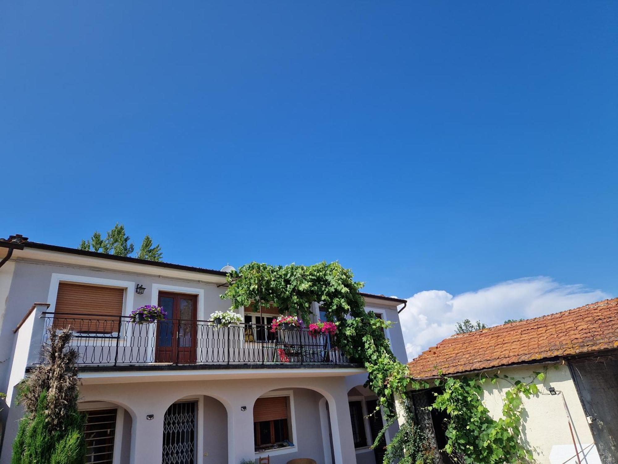 La Casa Nella Vigna Colline Del Vino Apartment Capannori Exterior photo